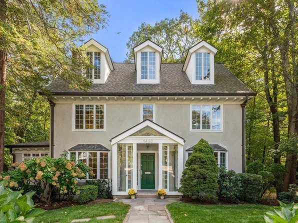1430 Beacon St, Newton, MA 02468