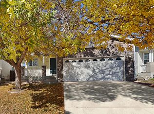 19553 E Montview Dr, Aurora, CO 80011