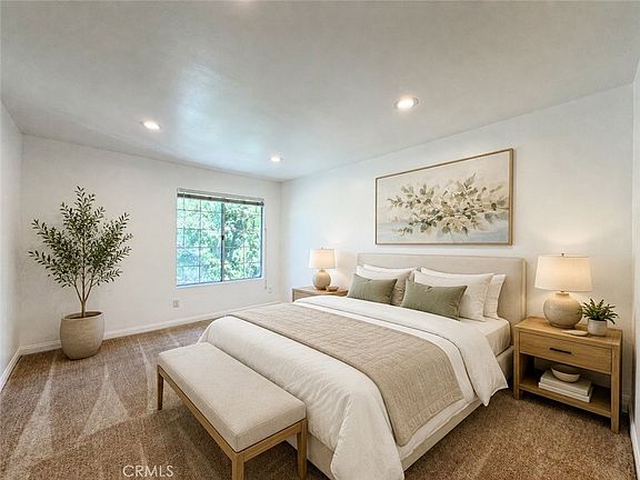 4th image of 21500 Burbank Blvd APT 328