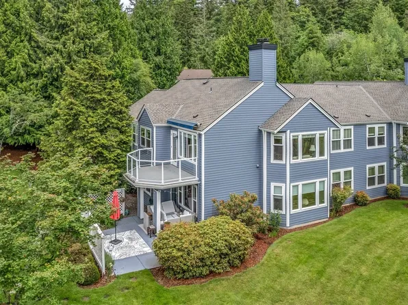 22471 SE 42nd Terrace #2204, Issaquah, WA 98029