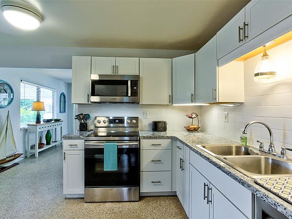 5th image of 506 Palm Ave