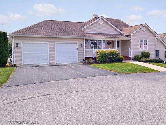 2nd image of 6 Queen Annes Ct