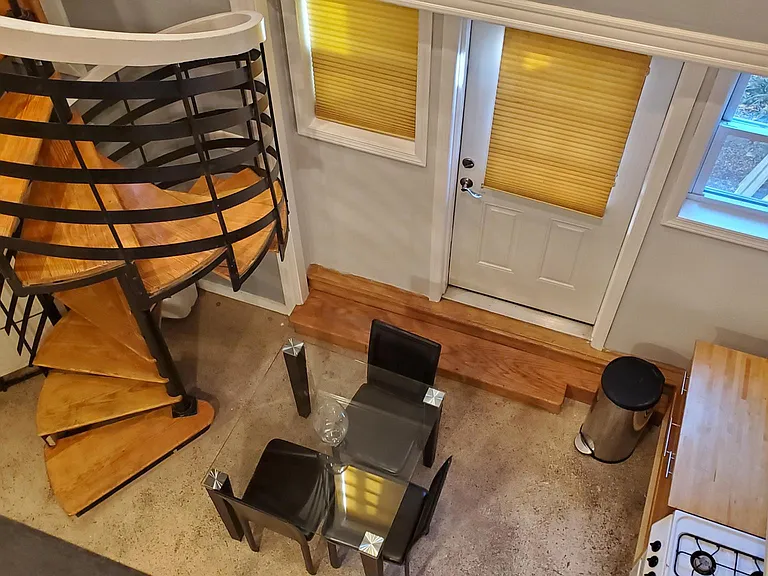 1818 4th St NW #CARRIAGE — Photo 13