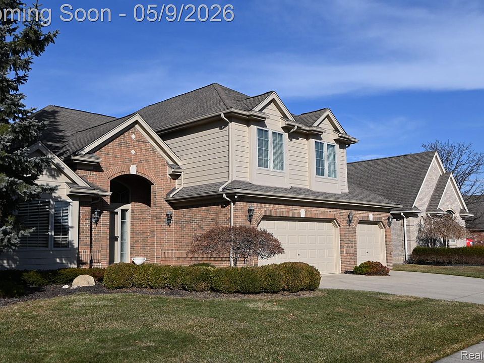 1st image of 19205 River Valley Dr