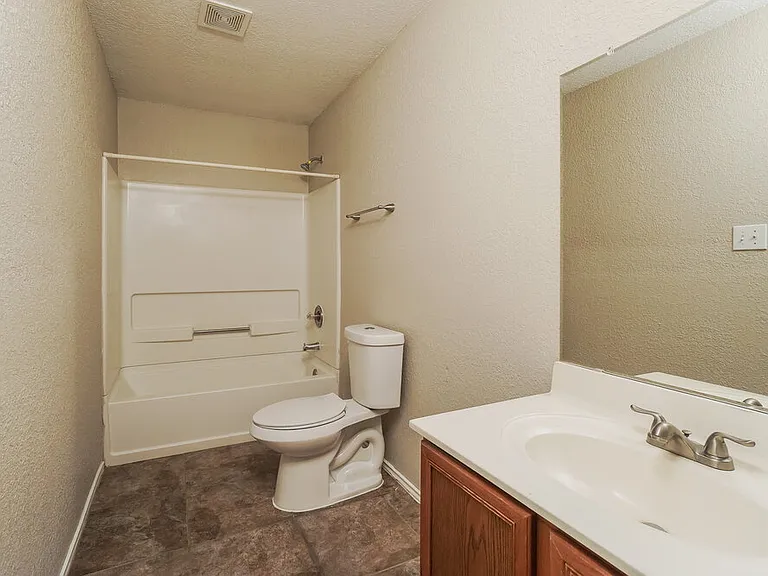 6647 Arbor Farm — Photo 12