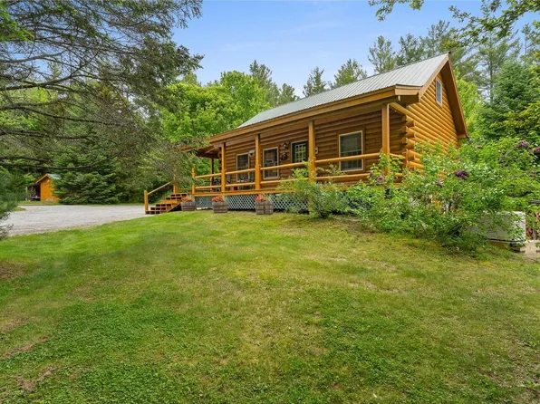 1212 Seyon Pond Road, Groton, VT 05046