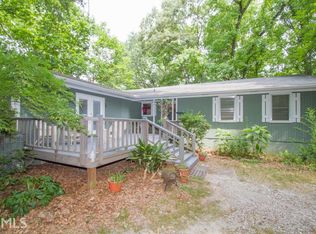 8 Lake Front Rd, Canon, GA 30520