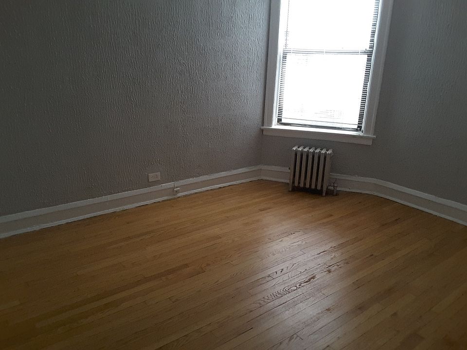 2nd image of 8205 S Drexel Ave #2 S