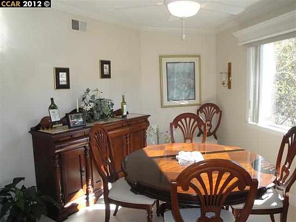 2nd image of 3520 Rossmoor Pkwy APT 1