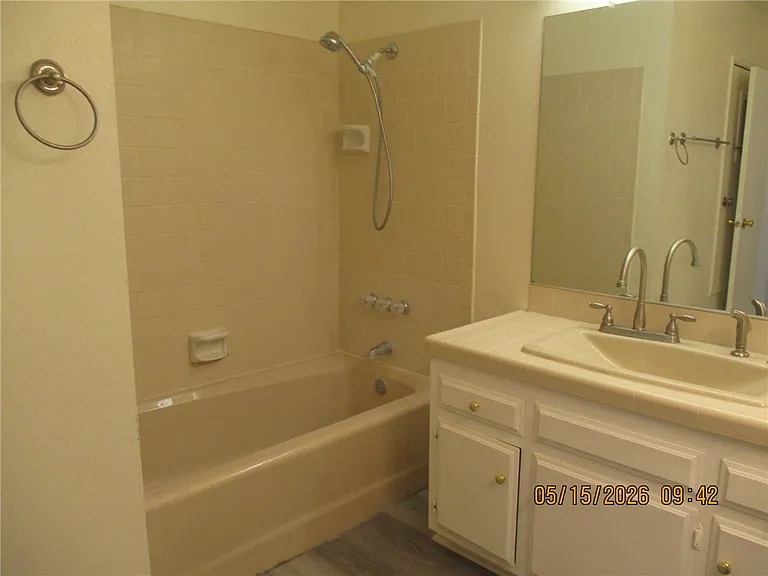 5657 S Pasadena Rd — Photo 6