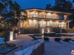 2664 Hutton Dr, Beverly Hills, CA 90210