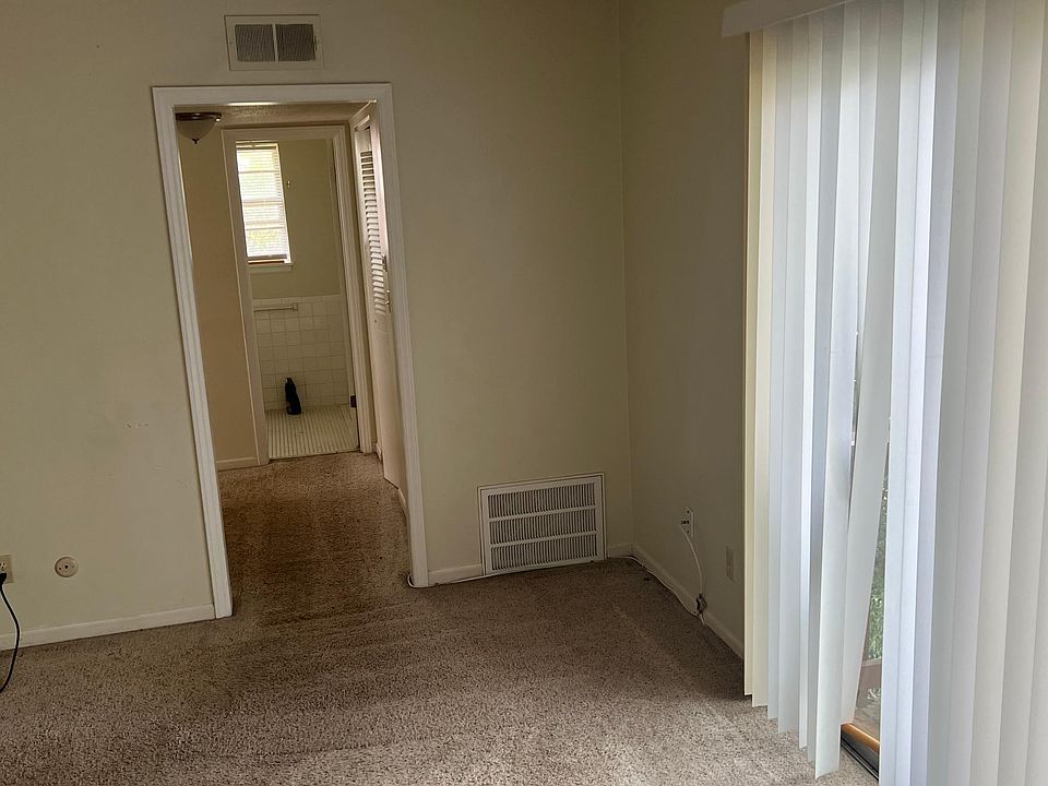 1st image of 8604 Countryshire Ln