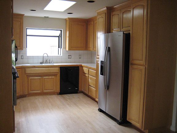 5th image of 213 Via Lantana #213