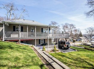 80 Butterworth Ave, Bristol, RI 02809
