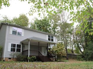 32 Rash Rd #B, Asheville, NC 28806