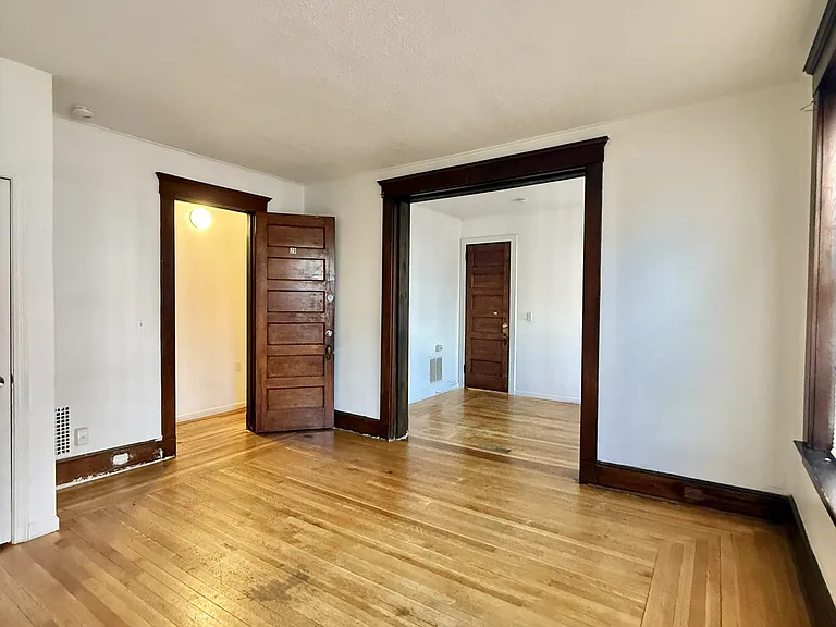 322 Edgewood Ave #2B — Photo 7
