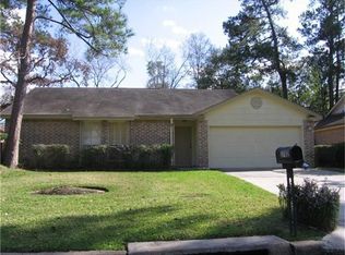 3702 Village Grove Dr, Humble, TX 77396