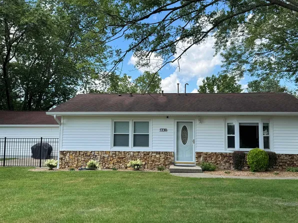5330 W Hillcrest Dr, Bloomington, IN 47404