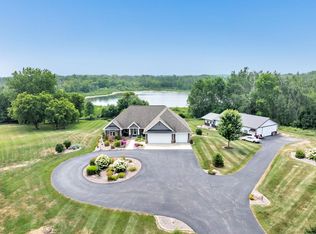 6867 County Road B, Oconto Falls, WI 54154