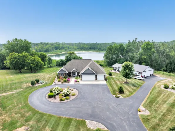 6867 County Road B, Oconto Falls, WI 54154