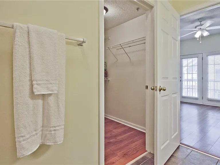 8102 Woodland Ln #8102 — Photo 26