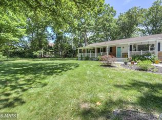 3613 Surrey Dr, Alexandria, VA 22309