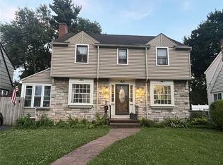43 Yorkshire Rd, Rochester, NY 14609