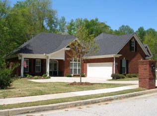 406 Magnolia Ct, Loganville, GA 30052