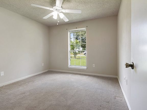 3rd image of 13024 Raymond Dr