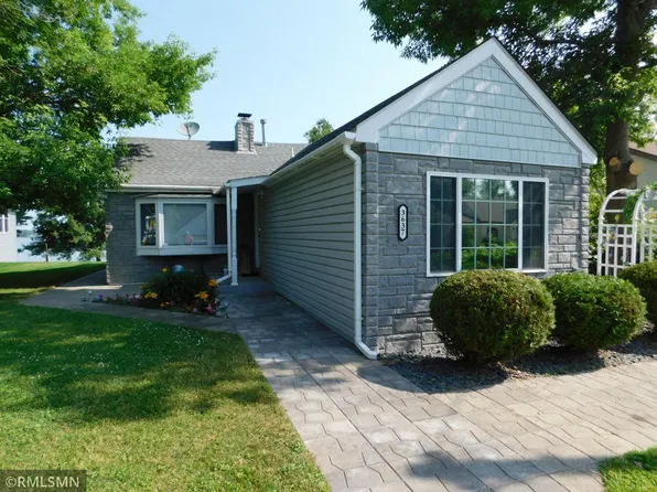 3637 Interlachen Dr NE, Ham Lake, MN 55304