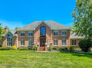 4 Bordeaux Ln, Holmdel, NJ 07733