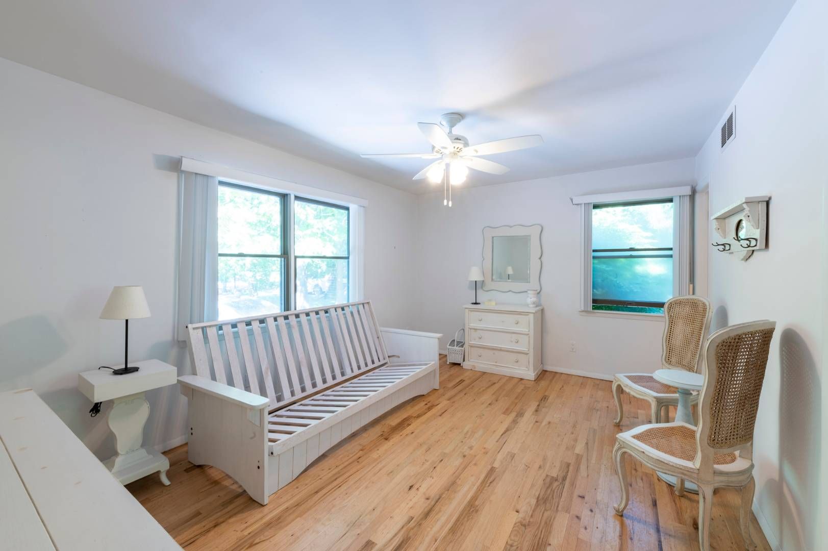  Master Bedroom with en-suite bath