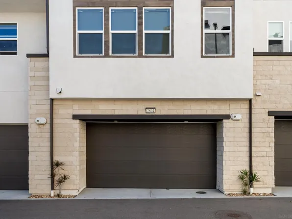 2804 Avella Cir, San Diego, CA 92108
