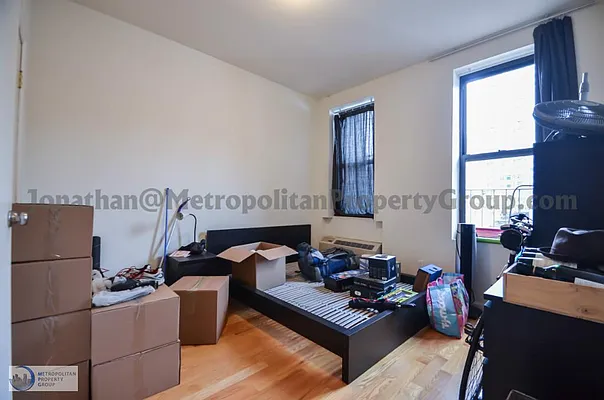 Rented by Metropolitan Property Group | media 27