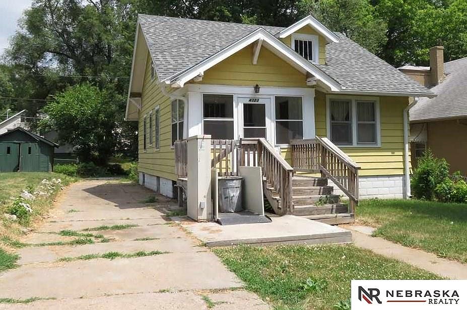 1st image of 4323 N 40th St