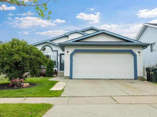 313 Davenport Dr, Strathcona County, AB T8H 1W8