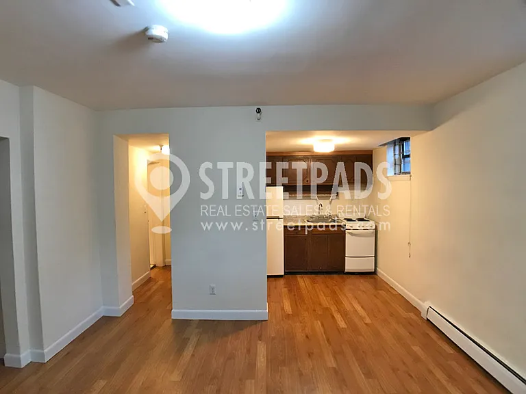 45 Chester St #B2 — Photo 4