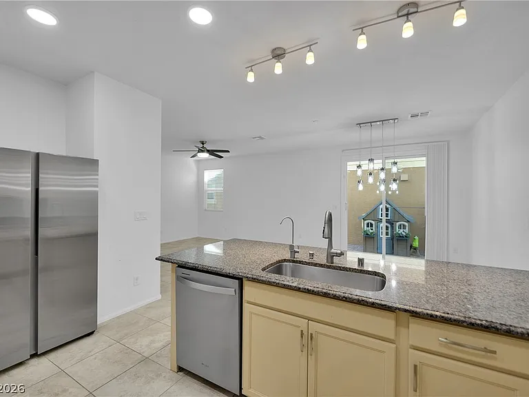3160 Florence Falls Walk — Photo 11