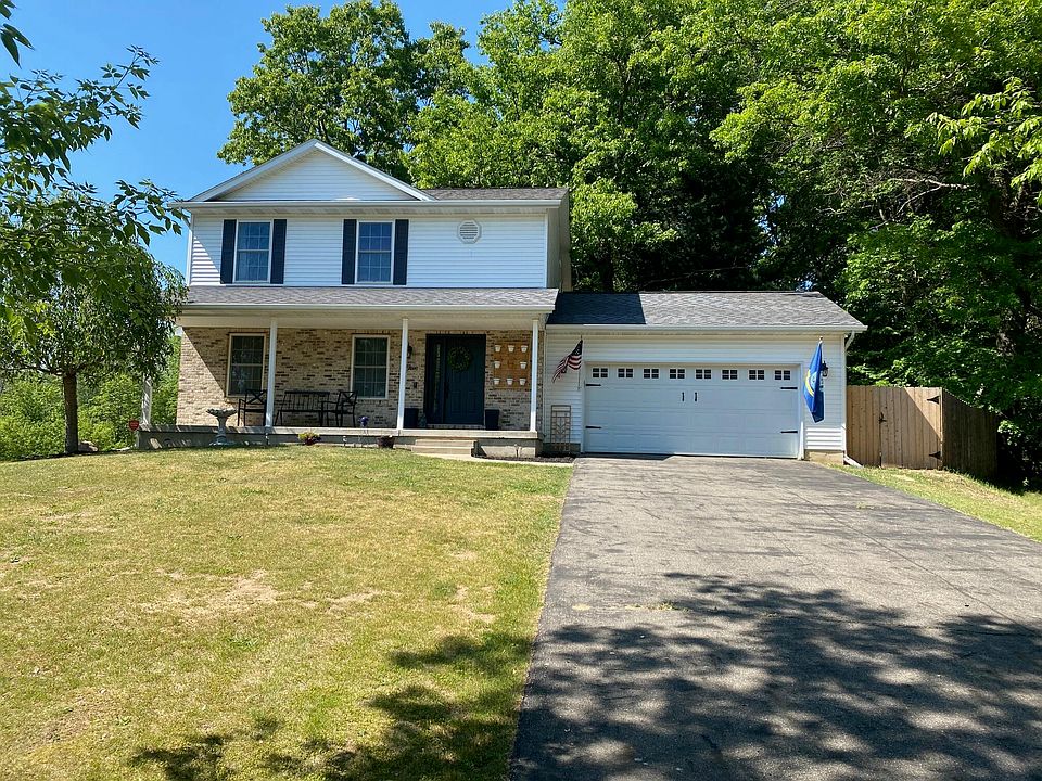 1st image of 5 Oak Leaf Ln