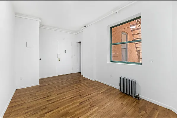 Rented by REAL New York | media 8