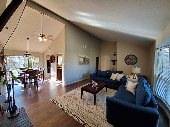 3rd image of 22615 Coriander Dr