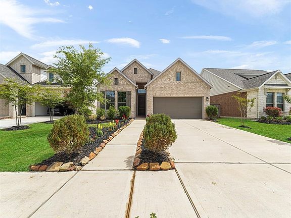 2nd image of 10818 Texas Rose Dr