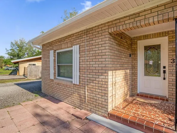 32 Virginia Ave, Deland, FL 32724