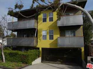 516 Boccaccio Ave, Venice, CA 90291