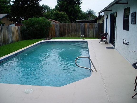 5th image of 1680 Saratoga Dr