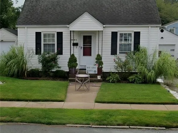 110 Park View Blvd, Cranston, RI 02910