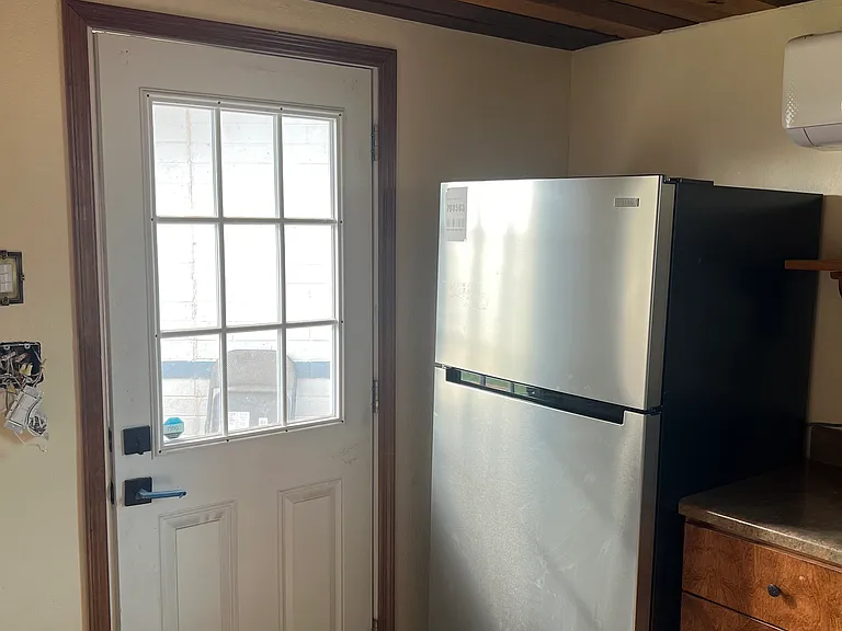2047 E Alder Cir — Photo 9