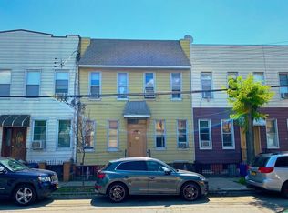 584 Grandview Ave, Ridgewood, NY 11385