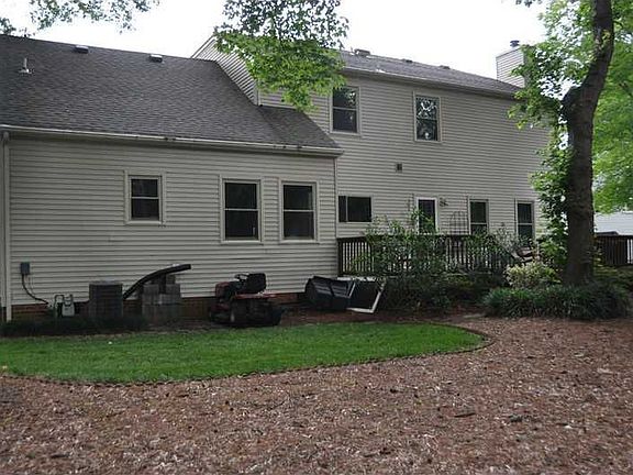 5th image of 1209 Hanna Rose Ct