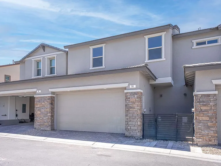 91 Cinder Cone Ln — Photo 37
